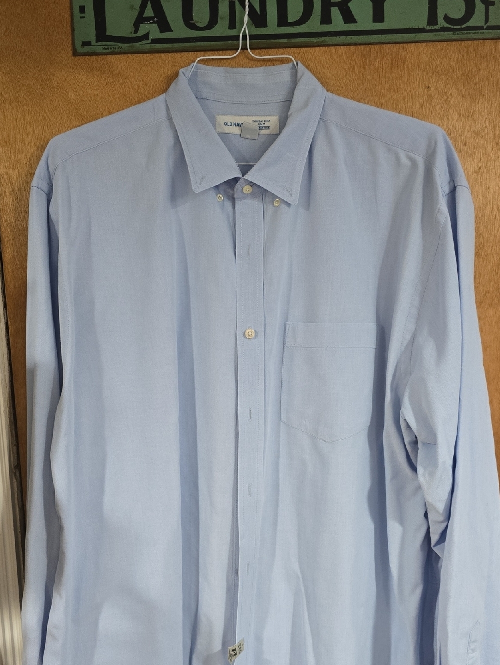 Old Navy Light Blue Men's Button-Down Dress Shirt